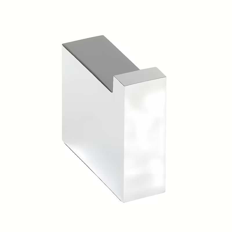 Kromiran nerjavni stenski kavelj Bemeta Gamma z oglatim minimalističnim dizajnom