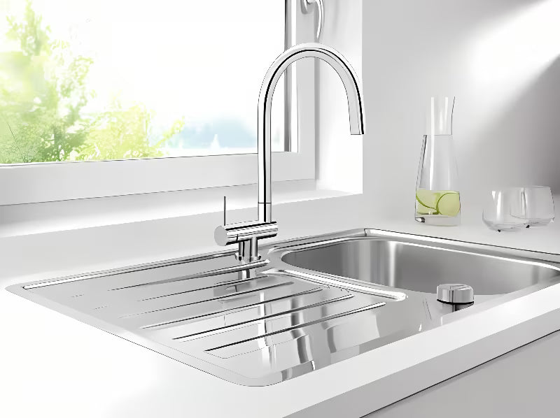 Blanco Coressa-F enoročna armatura za pomivalno korito za ugradnju ispred prozora u krom izvedbi s ručicom lijevo