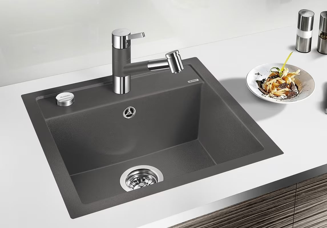 Granitni pomivalno korito Blanco Dalago 5 Silgranit PuraDur u boji siva stijena pro ugradnja odozgo.