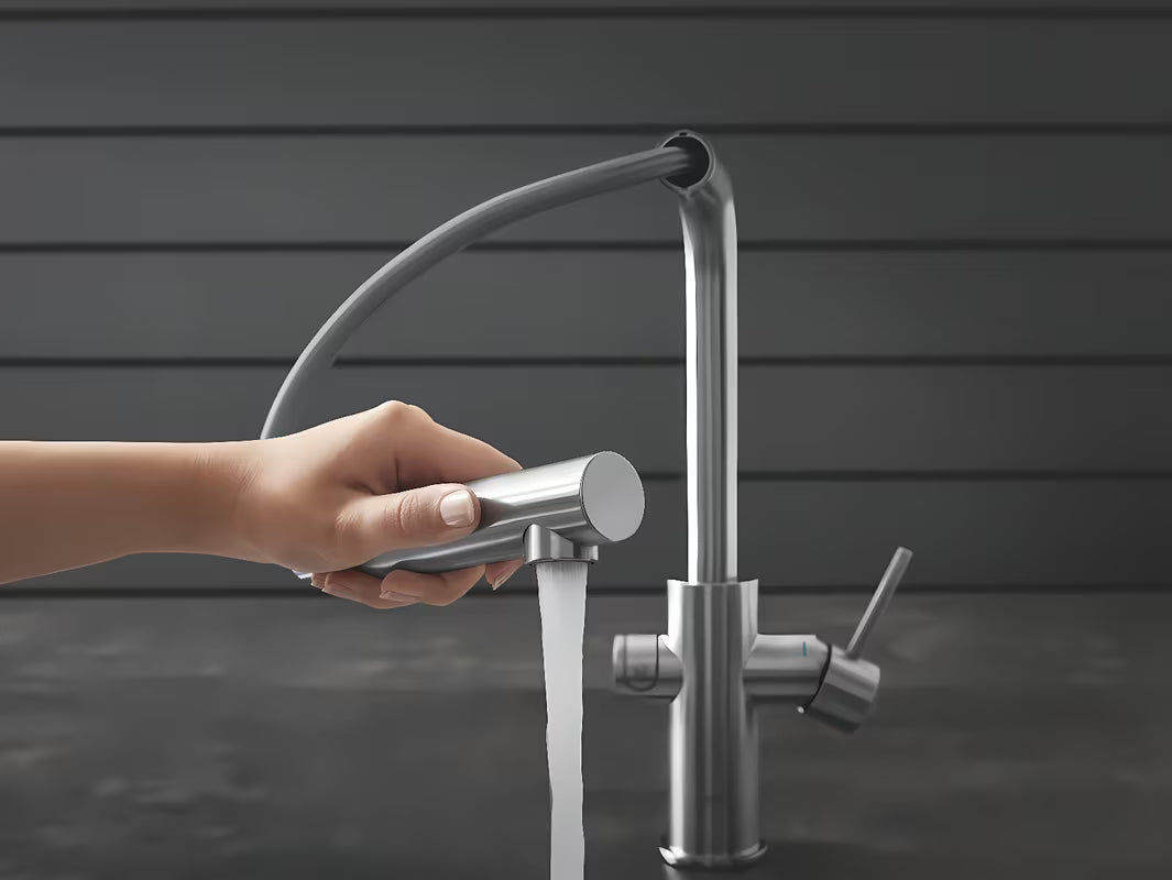 Grohe Blue Home armatura za pomivalno korito supersteel s filtrirno funkcijo in hladilnikom pro gazirano vodo