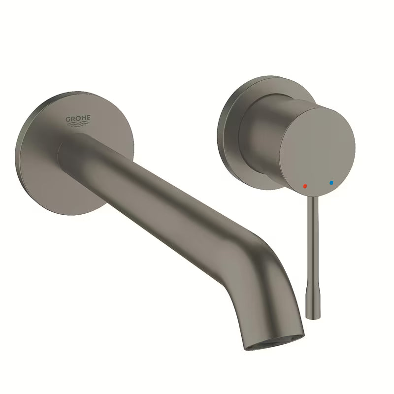 Podometna armatura za umivalnik Grohe Essence New v izvedbi Brushed Hard Graphite pro za stensko montažo.
