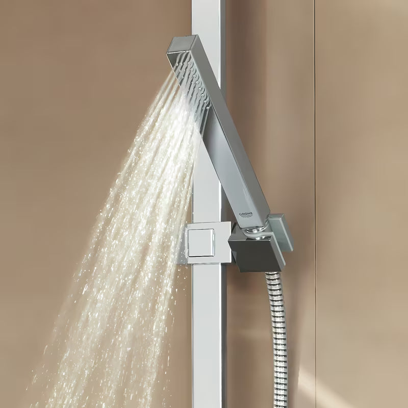 Tuš set Grohe Euphoria Cube v krom izvedbi z ročno prho, drsnikom in cevjo
