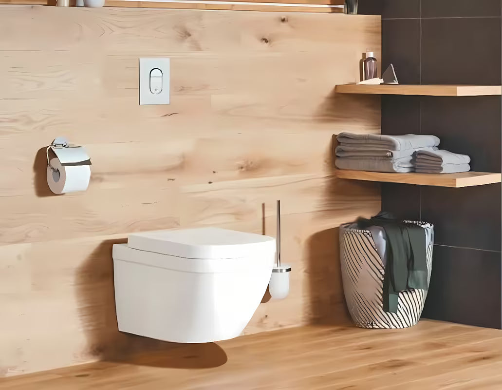 Kompaktni viseča WC školjka Grohe Euro Ceramic u bijeloj boji Alpine White s rimless konstrukcijom