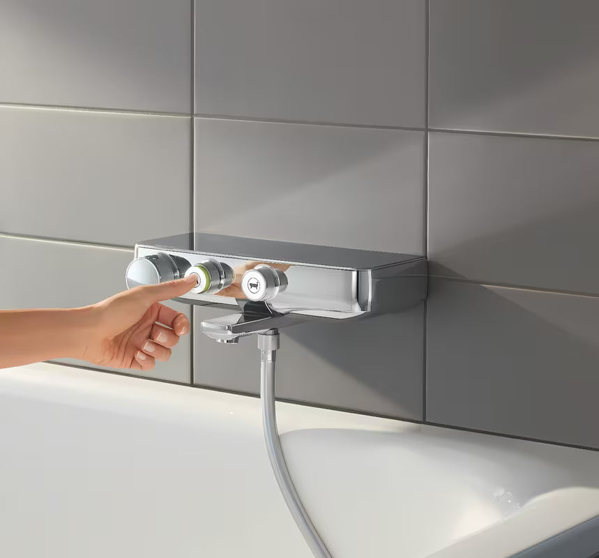 Kromirana termostatska armatura za kad Grohe Grohtherm smartcontrol pro preklapljanje med kadjo in prho