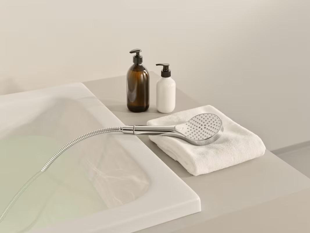 Kromirana tuš ročka Hansa Viva, ručni tuš s 3 funkcije, promjer 11 cm.