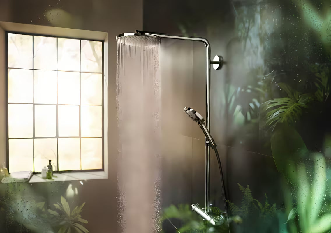 Hansgrohe Raindance Select S tušni sistem s termostatsko armaturo v kromu z nadglavno in ročno prho