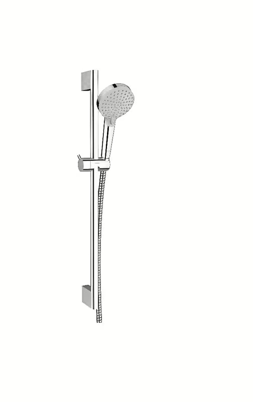 Tuš set Hansgrohe Vernis Blend v kromu z ročno prho, pršno letvijo in cevjo pro za stensko montažo.