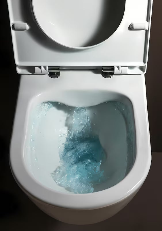 Bijeli viseča WC školjka Laufen Pro S bezrubnom izvedbom brez splakovalnega kroga i četvrtastim dizajnom.