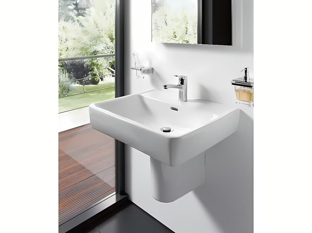 Laufen Pro keramički viseči umivalnik 60x48 cm sa središnjim otvorom za pro slavinu i preljevom