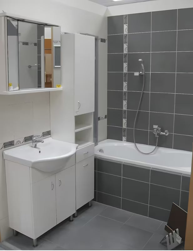 Bela kopalniška omarica Multi Pro s keramičnim umivalnikom širine 61 cm