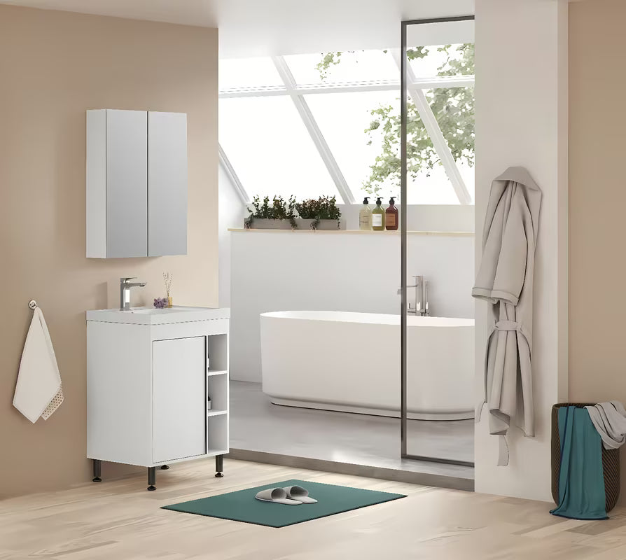 Bijeli omarica z ogledalom Naturel Lucca 60x75 cm sa zrcalnim vratima i unutarnjim policama.