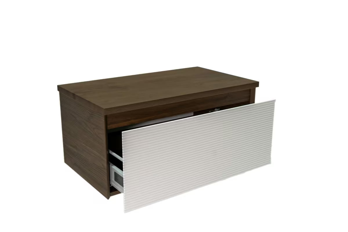 Viseča kopalniška omarica Naturel Monza s pokrivno ploščo u dekoru oraha s bijelom rebrastom frontom