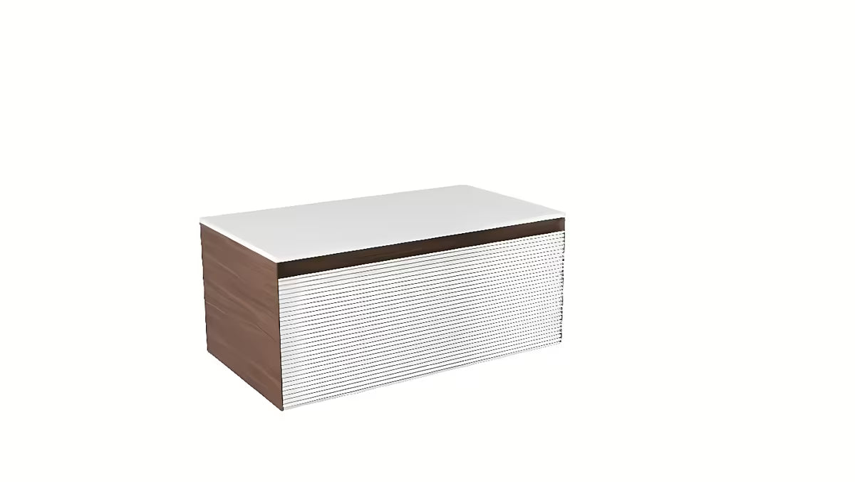 Viseča kopalniška omarica Naturel Monza u dekoru oraha s bijelim rebrastim frontama i pokrovnom pločom SolidSurface.