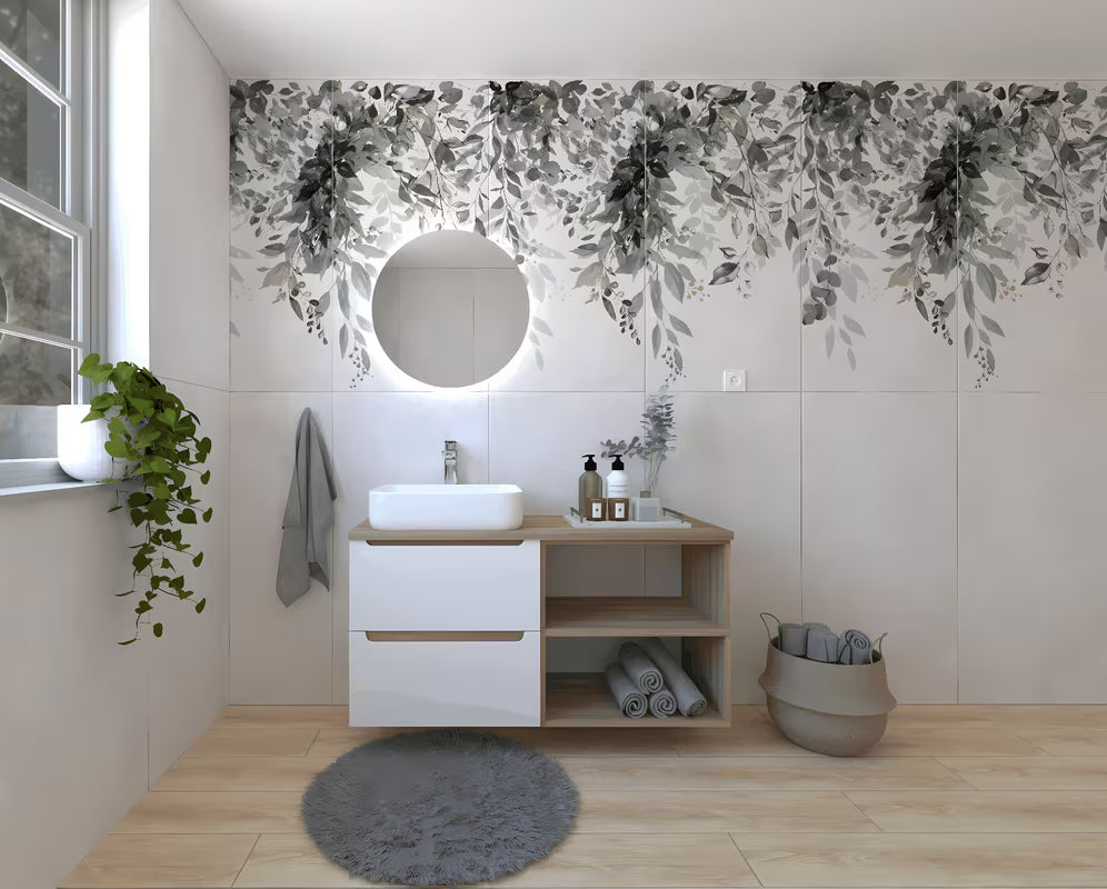 Koupalniški sestav Naturel Stilla u bijelom sjaju z umivalnikom na pult i elementima u dekoru bukve tartuf.