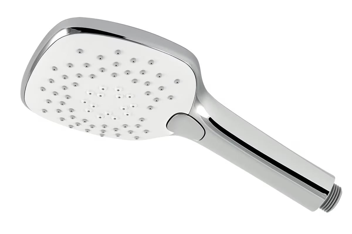 Kromirana ročna prha Novaservis z oglato obliko, tremi curki vode in šobami Easy Clean.
