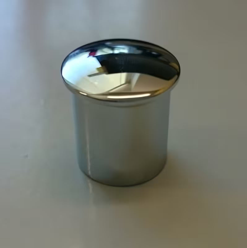 Pokrovček preklopnika Optima pro model LA222 kot zaščita in estetska dopolnitev armature.