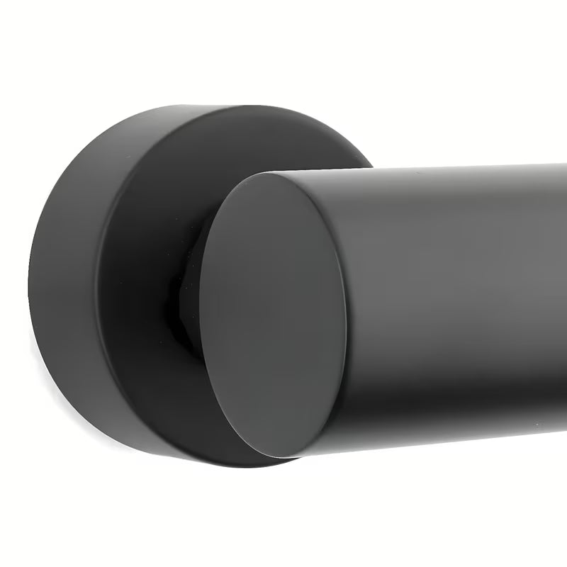 Enoročna stenska armatura za kad Paffoni Light s tuš setom u crnoj mat izvedbi.