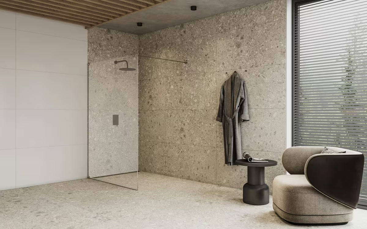 Podometna tuš i armatura za kad Paffoni Vallone u crnoj mat izvedbi s ručicom.