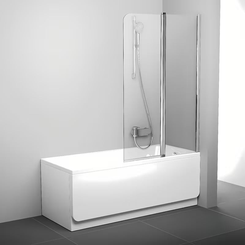 Dvodelna stena za kopalno kad Ravak Chrome u sjajnom kromu s prozirnim sigurnosnim staklom i okretnim stupićem.