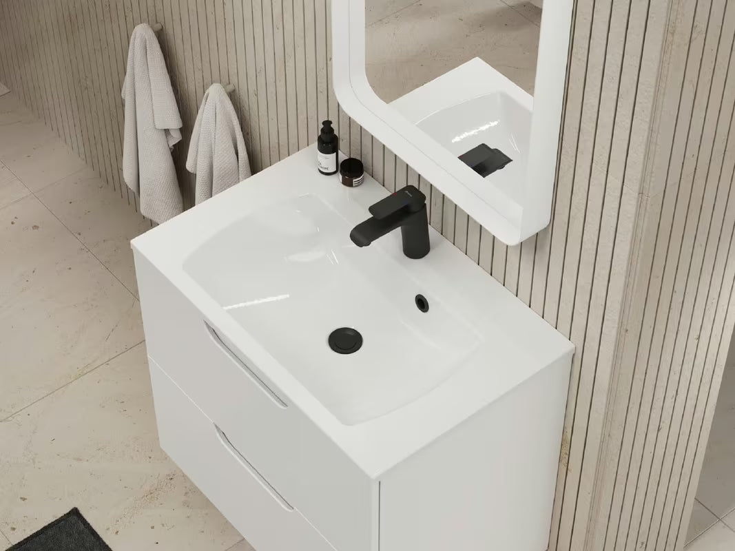 Beli pohištveni umivalnik Ravak Classic Slim 600 iz litega marmorja s prelivom