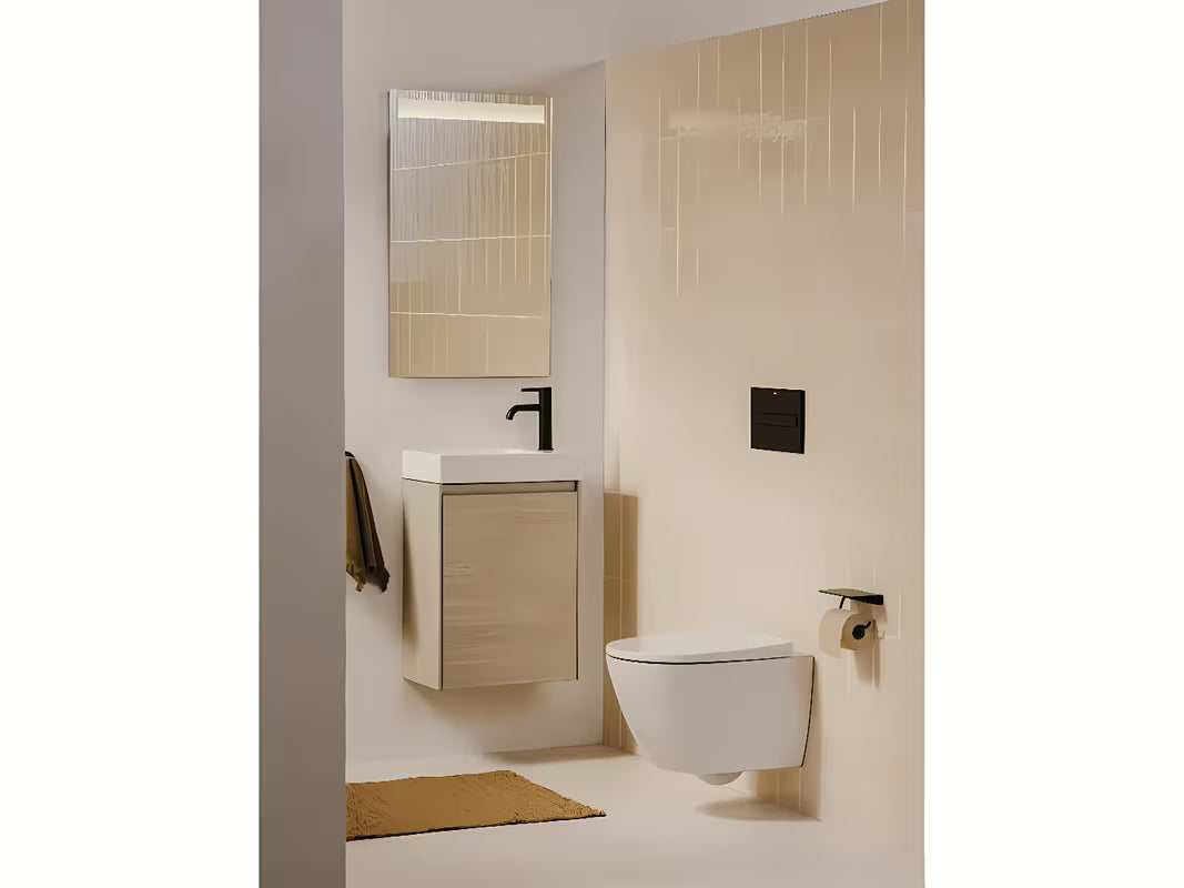 Viseča WC Školjka Roca Ona v beli barvi s skritim pritrjevanjem in odprtim splakovalnim robom