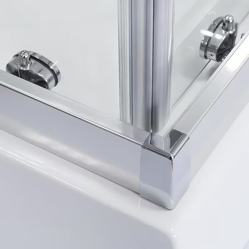 Pravokotna tuš kabina Roth Lega Line 100x80 cm s kliznim vratima i profilima u sjajnom kromu.