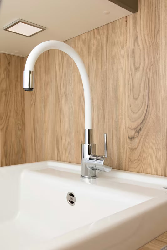 S-Line enoročna armatura za pomivalno korito bijela/krom sa silikonskim fleksibilnim vratom