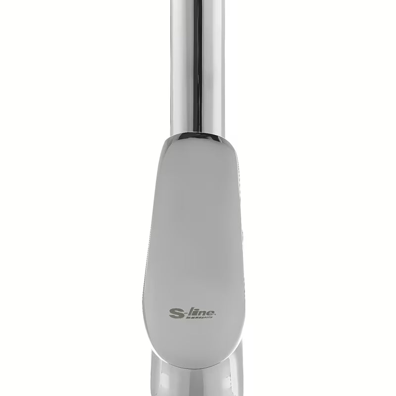 Kromirana enoročna stoječa armatura za pomivalno korito S-Line Pro z vrtljivim izlivom s uvučenim perlatorom.