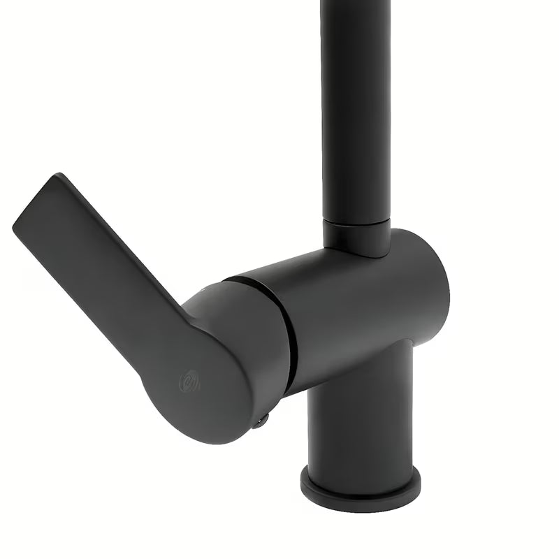 Mat črna armatura za pomivalno korito SAT B-Way s z ročnim upravljanjem in vrtljivim izlivom.