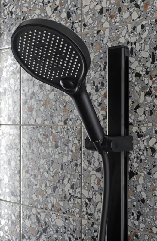 Ručna tuš ročka SAT B-Way u mat crnoj izvedbi s 3 funkcije i promjerom 13 cm.