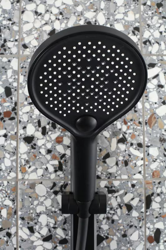 Ručna tuš ročka SAT B-Way u mat crnoj izvedbi s 3 funkcije i promjerom 13 cm.