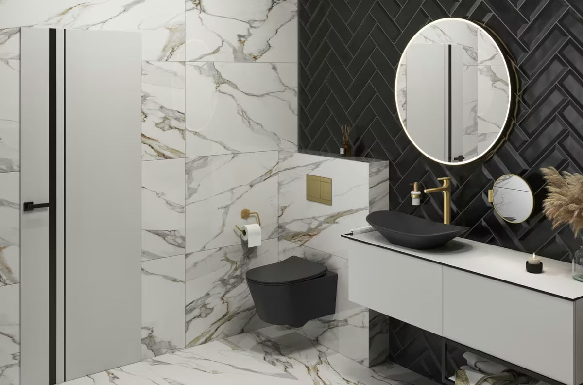 Črno-mat viseča WC školjka SAT Brevis s skritim pritrjevanjem in sedežem mehko Zapiranje Soft Close