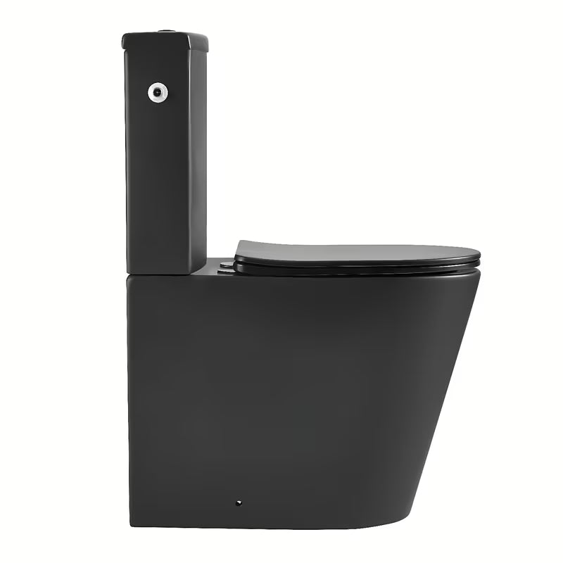 Samostoječi WC monoblok SAT Brevis v črno-mat izvedbi z brezrobno školjko in sedežem mehko Zapiranje Soft Close.