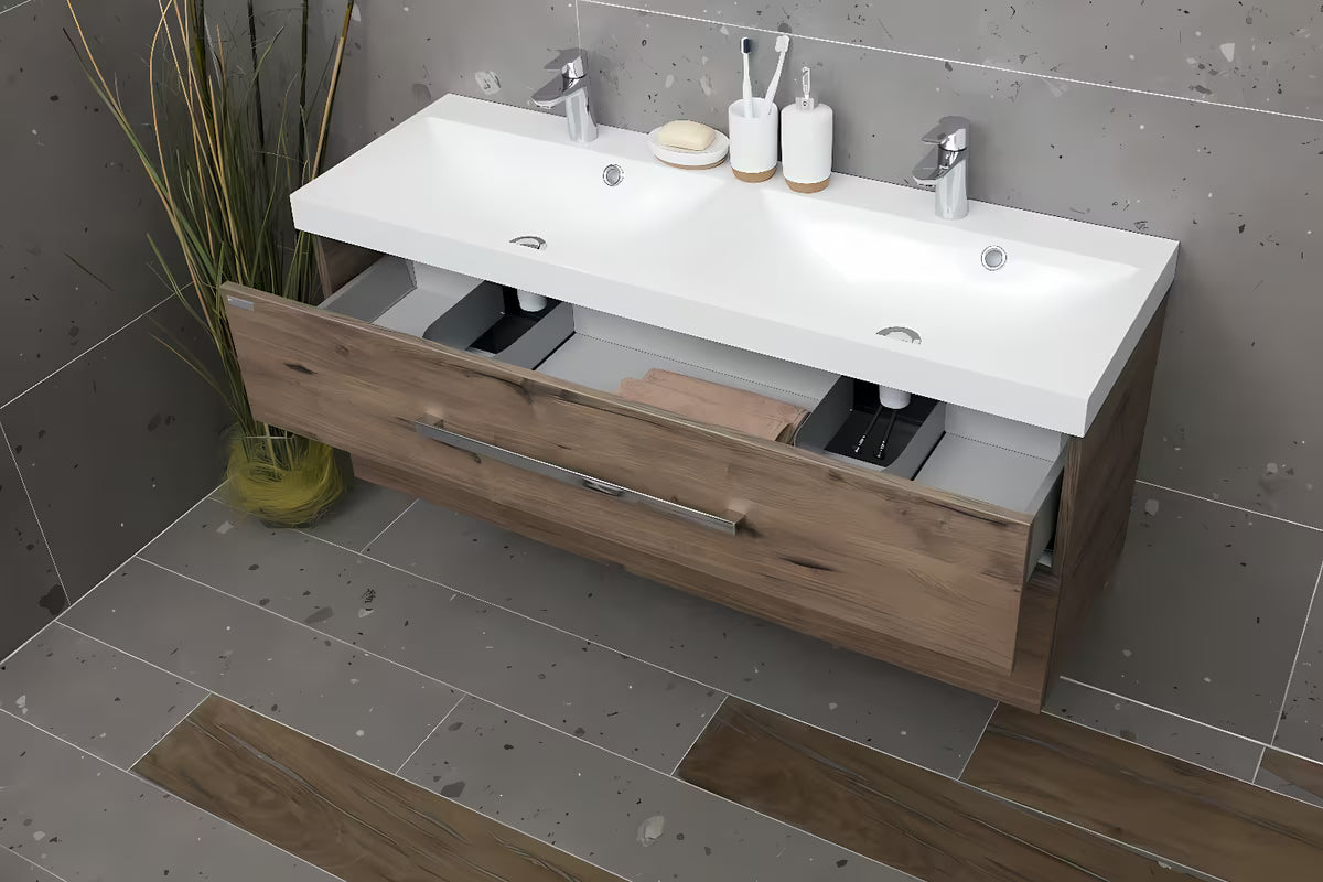 Viseča kopalniška omarica SAT Cube Way z dvojnim umivalnikom u dekoru hrasta wellington