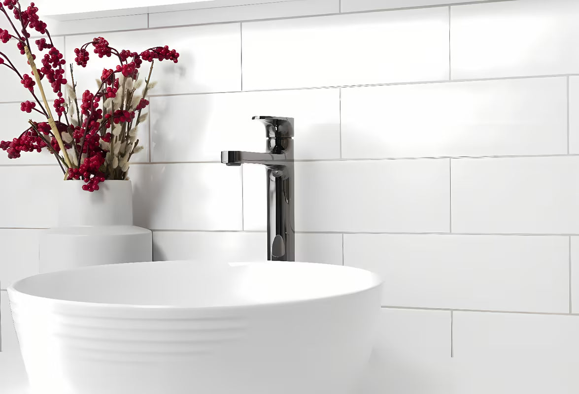 Visoka armatura za Umivalnik SAT Dark u obradi PVD gun metal brez odtoka.