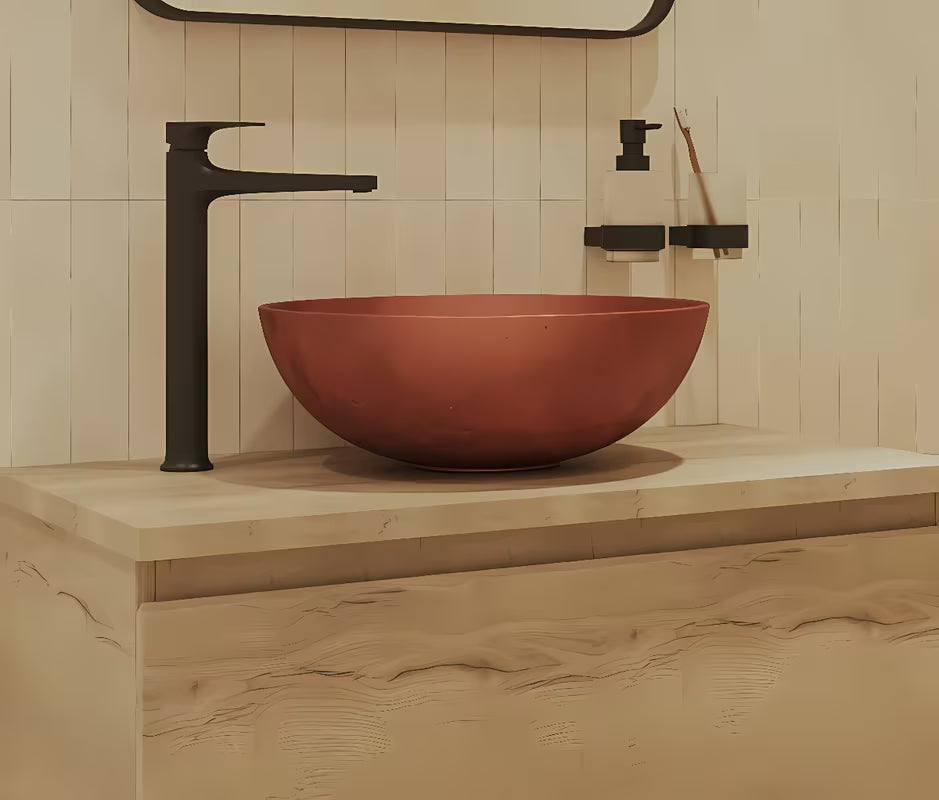 Crni stenski dozirnik za milo SAT Project u modernom minimalističkom dizajnu