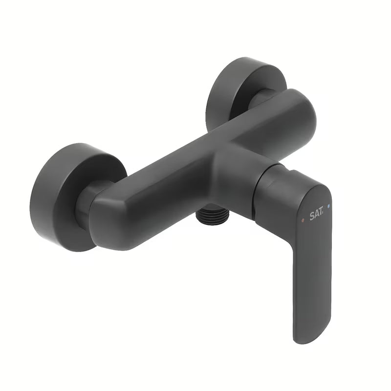 Stenska enoročna armatura za tuš SAT Feel u mat crnoj boji brez tuš seta.