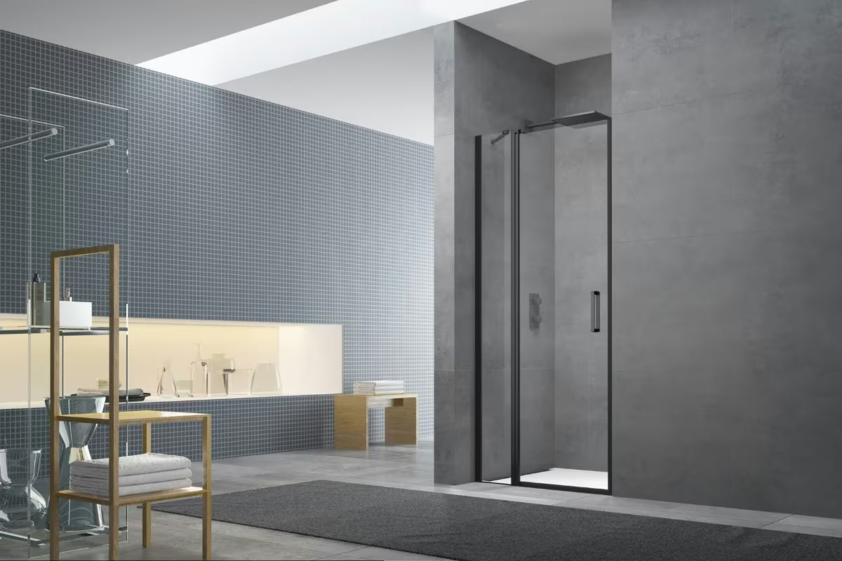 Tuš vrata SAT Fusion 90 cm u crnoj mat boji s prozirnim staklom i završnom obradom Easyclean