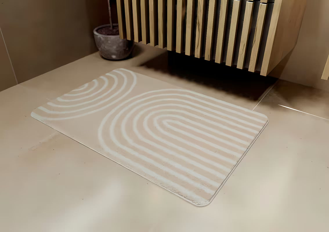Bež kopalniška preproga SAT iz hitro sušečega poliestra