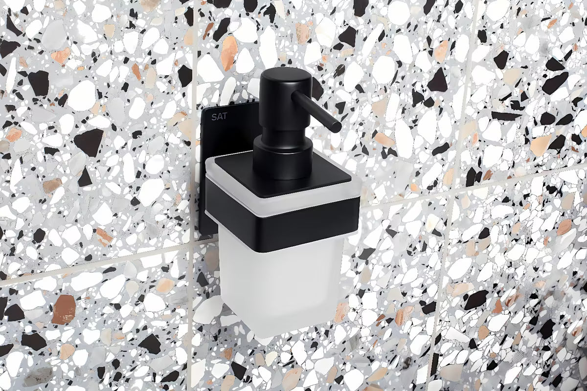 Crni nehrđajući dozirnik za milo SAT pro montaža lijepljenjem bez bušenja