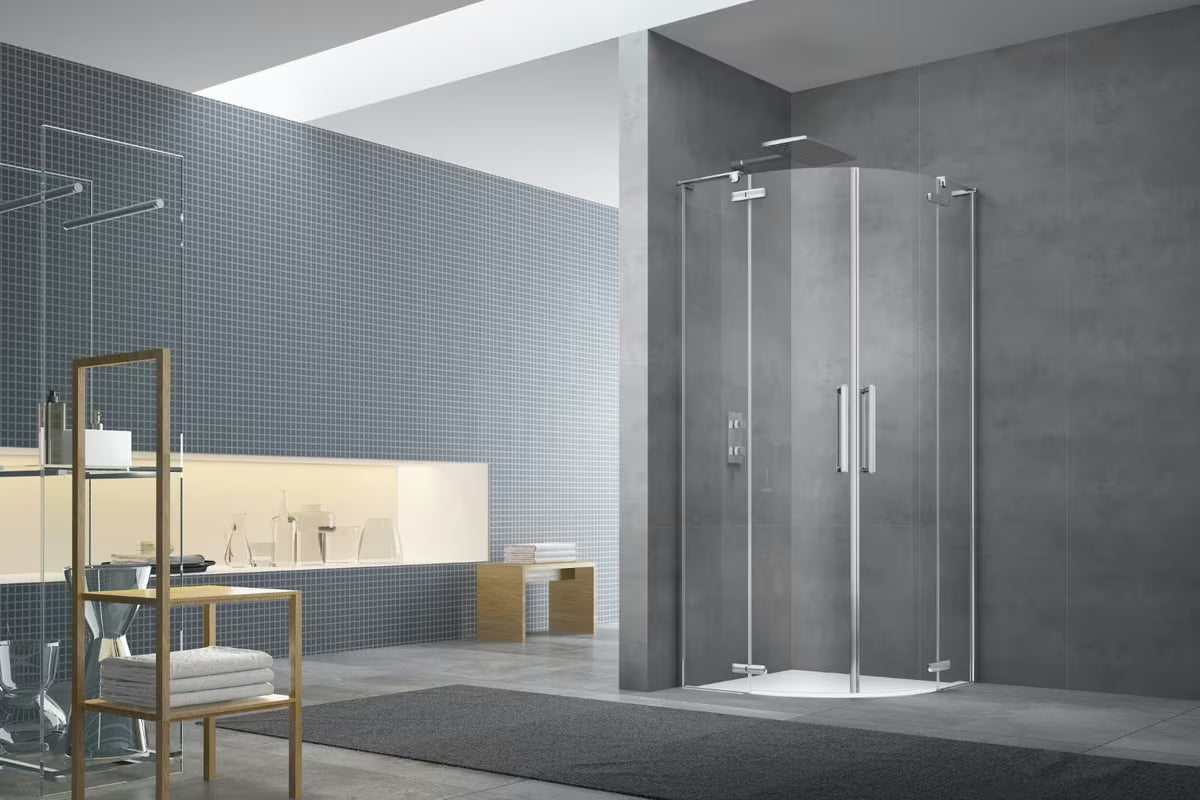 Polkrožna tuš kabina SAT TGD New 90x90 cm v krom izvedbi s prozornim steklom in krilnimi vrati