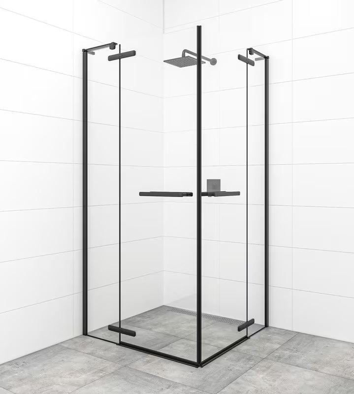 Zaokretna tuš vrata SAT Tgd New 90 cm u mat crnoj boji s prozirnim staklom i Easyclean obradom.