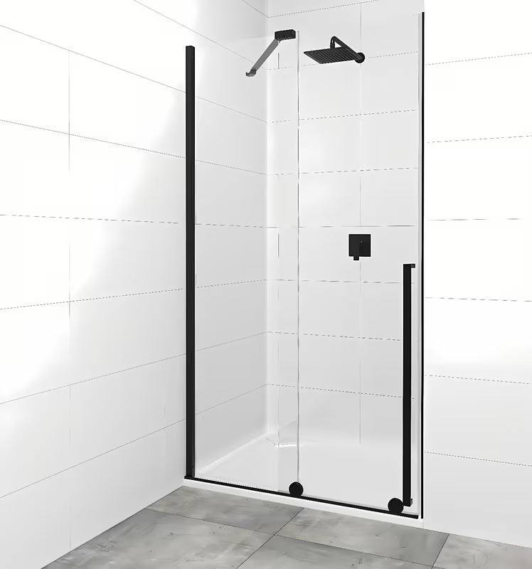 Drsno tuš vrata SAT Xmotion 110 cm v črni barvi s prozornim steklom v brezokvirni izvedbi.