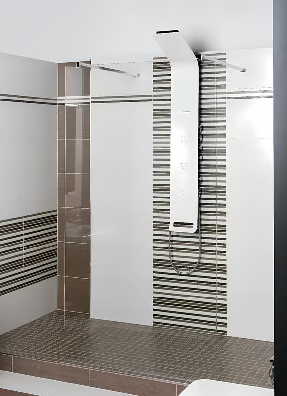 Bijeli tuš panel SIKO Alushower s 4 funkcije, uključujući nadglavnu i ručnu tuši, slap i masažne mlaznice.