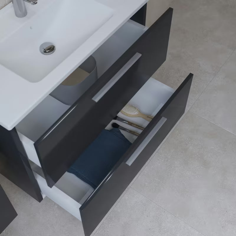 Koupalniški sestav Vitra Mia 79 x 39,5 cm v antracitni barvi z omarico, umivalnikom, ogledalom in LED osvetlitvijo.