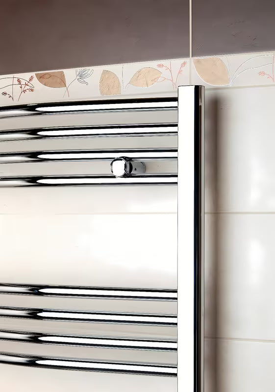 Kombiniran kopalniški radiator Anima Marcus 450x1760 mm v krom izvedbi z ukrivljenim profilom.