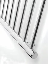 Kombiniran kopalniški radiator Anima Paul 60x75 cm v izvedbi polirano nerjavno jeklo chrome.