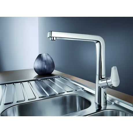 Blanco Avona enoročna stoječa armatura za pomivalno korito u krom izvedbi z vrtljivim izlivom
