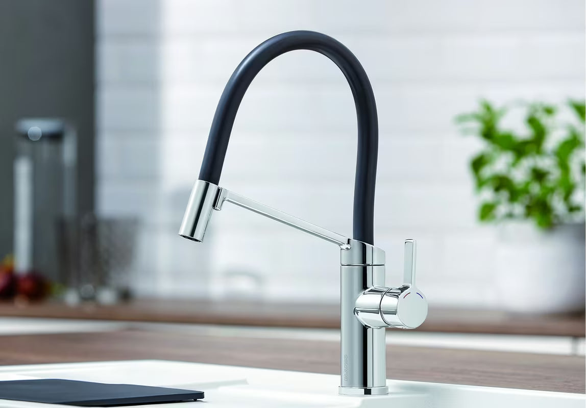 Krom armatura za pomivalno korito Blanco Viu-S s izvlačnim tušem i zakretnim izljevom 360°