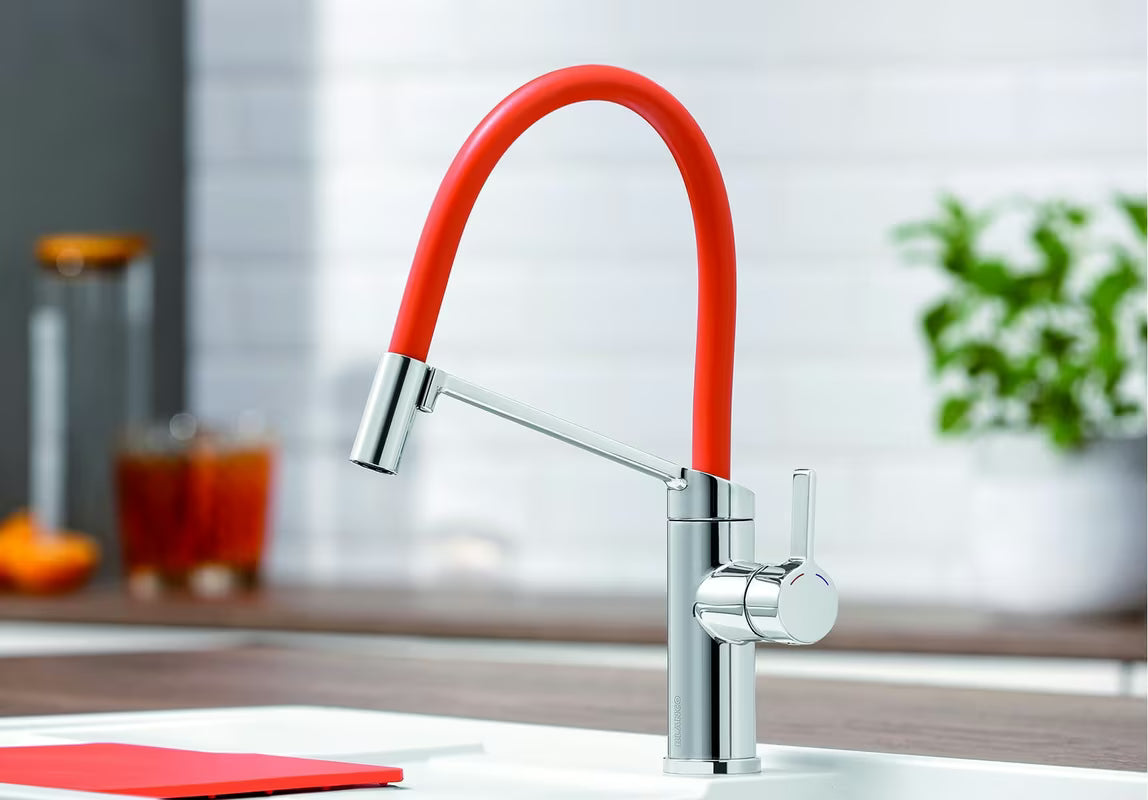 Krom armatura za pomivalno korito Blanco Viu-S s izvlačnim tušem i zakretnim izljevom 360°